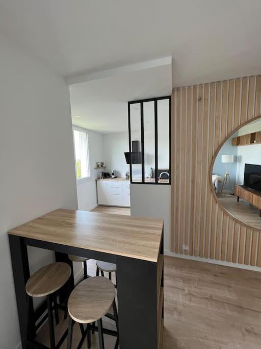 Le Calme - Design - Vue Panoramique Sur La Saone Apartment Caluire-et-Cuire Luaran gambar